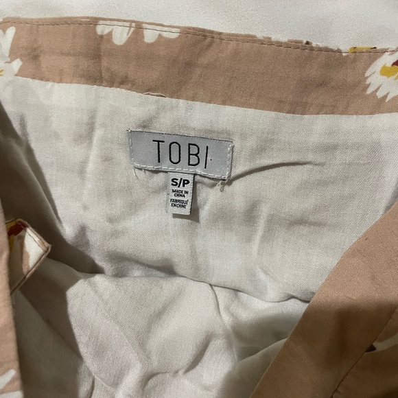 Floral Wrap Skirt from Tobi! - Picture 2 of 2